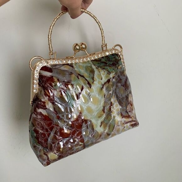 Handmade Genuine Leather Embossed Cobblestone, Kisslock Bag & Small Purse Set - Picture 10 of 16